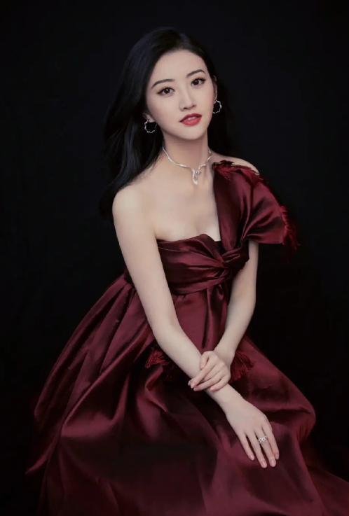 天涯爆料景甜视频大全集,景甜私密视频大全集揭秘 第2张 天涯爆料景甜视频大全集,景甜私密视频大全集揭秘 第2张